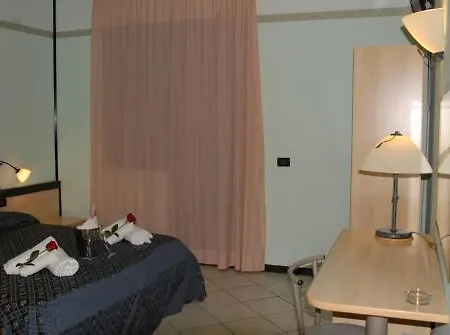 Hotel Gran Delta Di Alba-Invest Srl