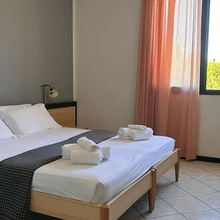 Gran Delta Di Alba-invest Srl 호텔 3*