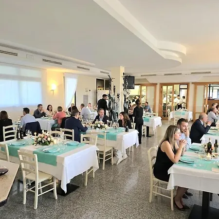 Hotel Gran Delta River & Nature Hotel 3*