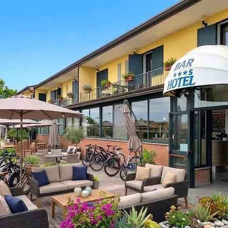 Gran Delta River & Nature Hotel 3* Rosolina