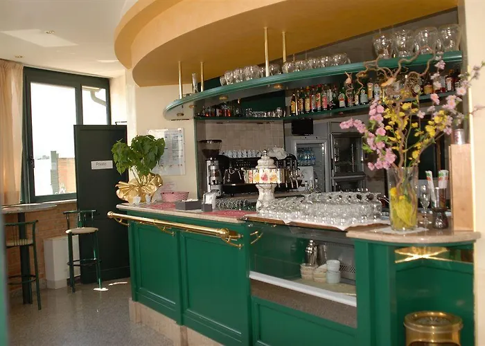 Gran Delta Di Alba-invest Srl 3* 罗索利纳