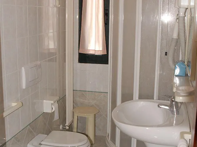 Gran Delta Di Alba-invest Srl 3* רוסולינה