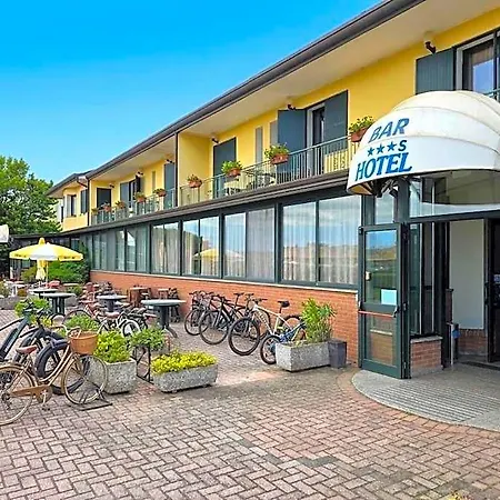Gran Delta River & Nature Hotel 3*